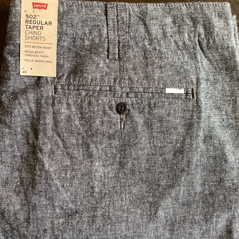 Levi’s chino shorts New with tags only $20 - Picture 2 of 10
